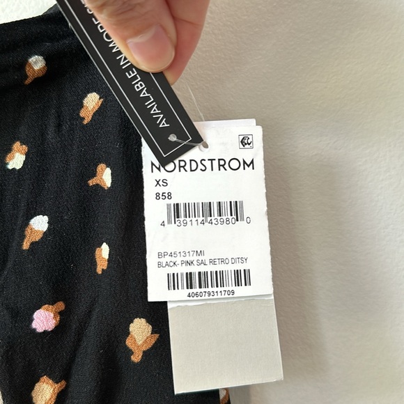 NWT BP Black and Floral Mini Skirt 90's XS - Picture 7 of 7